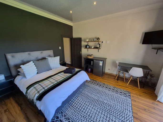 Bedroom 2, Toekoms Inn, Joe Gqabi
