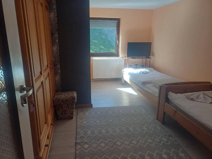 Bedroom 2, Osrodek Wypoczynkowy Pod Stokiem, Jelenia Góra