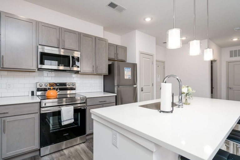 Interior 3, Affordable 2-bedroom, Whitestown, Boone
