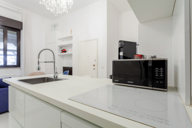 Private kitchen 5, Duomo e Court Luxury suite 2badrm 2bath, Milano