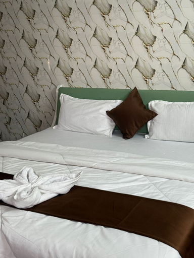 Room 5, Hotel Sai Amar International, Daman