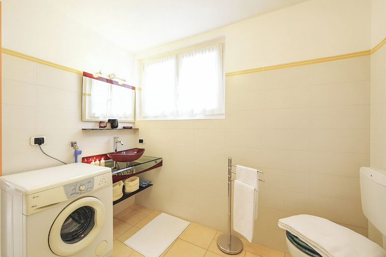 Bathroom 3, Villa L'Approdo, Como