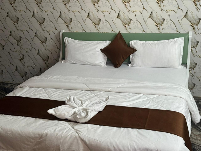 Room 2, Hotel Sai Amar International, Daman