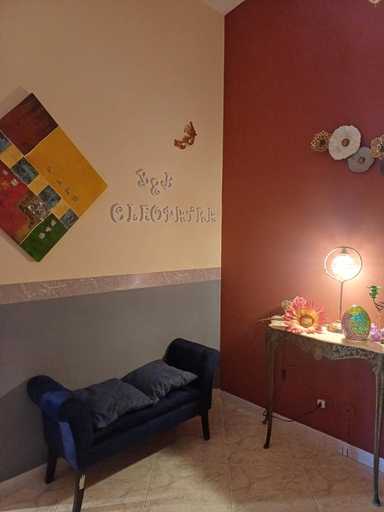 Others 3, B&b Cleopatra, Cosenza