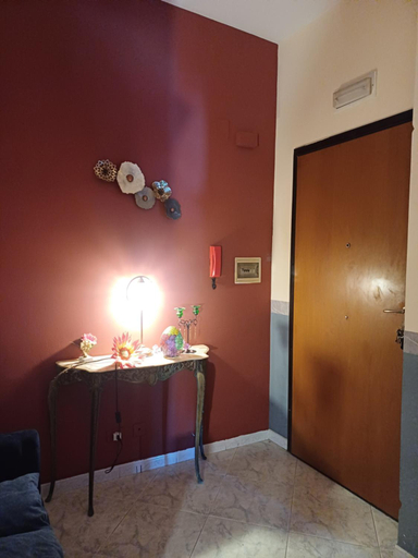 Others 4, B&b Cleopatra, Cosenza
