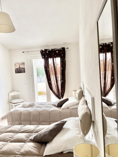 Bedroom 2, Villa Etienne - Key to Villas, Sassari