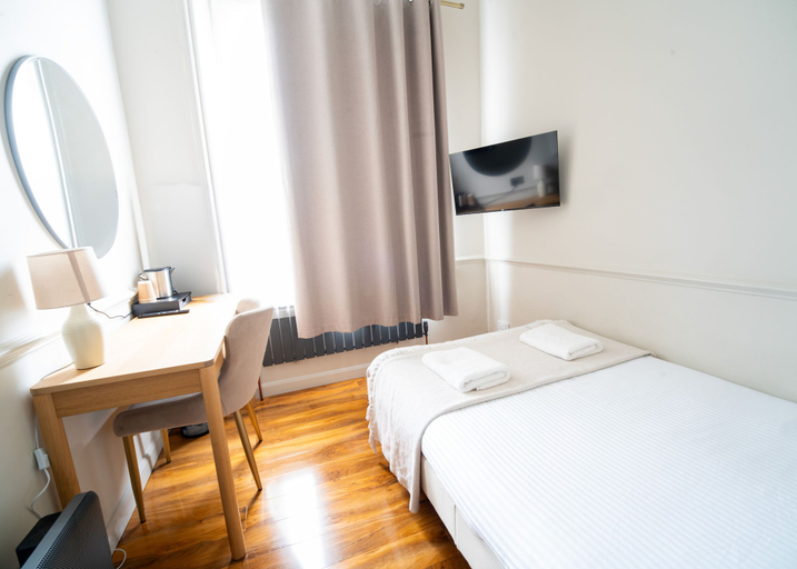 Bedroom 3, Rushmore Hotel, London
