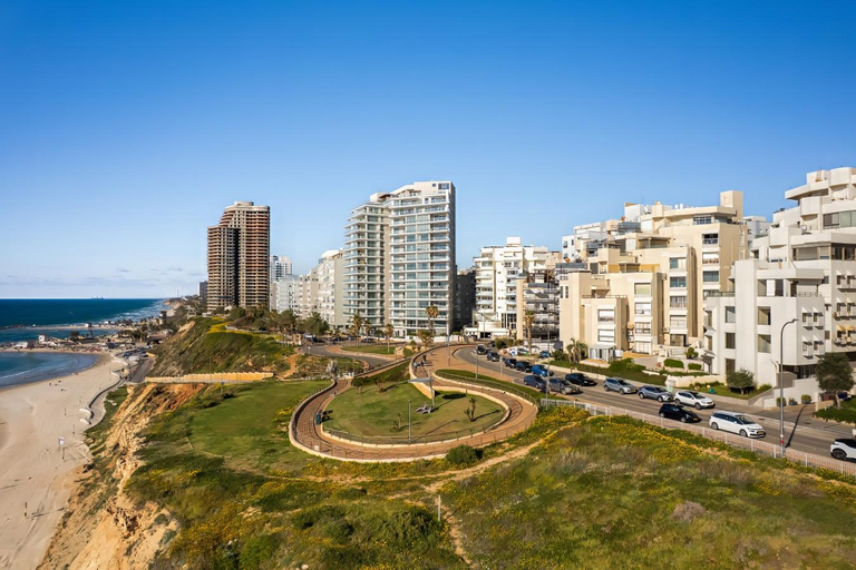 1, Netanya Beach & Pool Comfort Stay