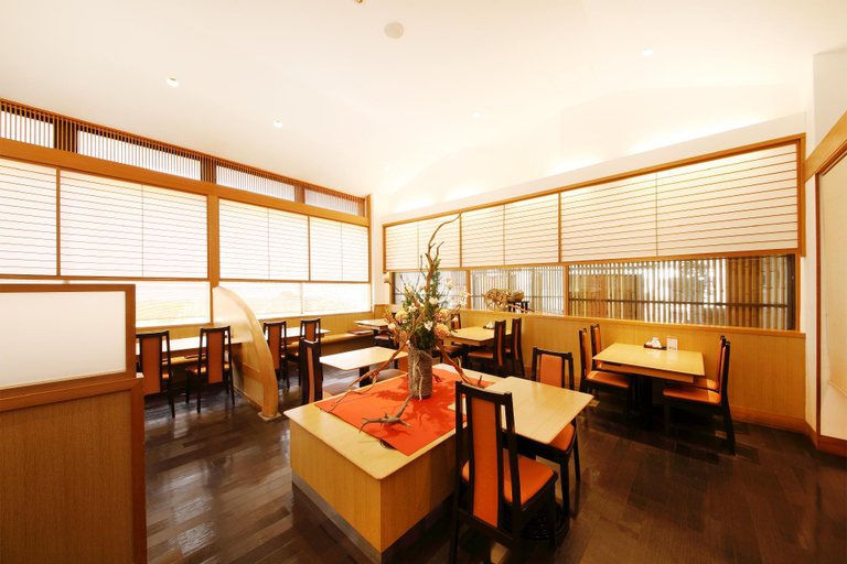 Food & Drinks 5, Hanazono Kaikan, Kyoto