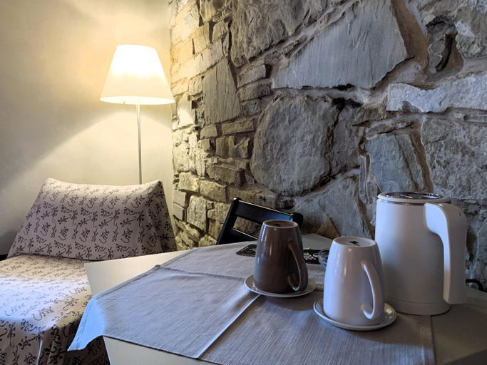 Bedroom 2, Le Spine B&B sulla Via Francigena, Parma