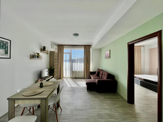 Others 4, DAVID SUMMERLAND APARAMENT MAMAIA NORd, Constanta