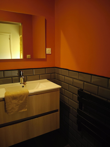 Bathroom 3, Le Mas d'Ayen, Corrèze