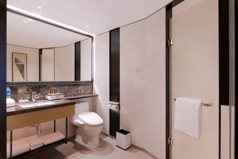 Bathroom 5, Luxemon Hotel Shanghai, Shanghai