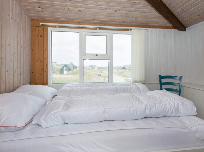 Bedroom 2, 6 Person Holiday Home in Ringkobing, Ringkøbing-Skjern