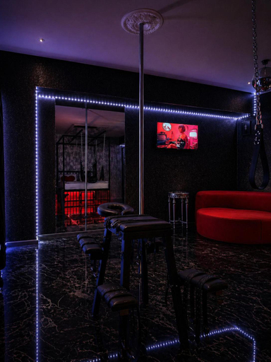 Food & Drinks, Love Room- Adult Only, Municipiul Bucuresti