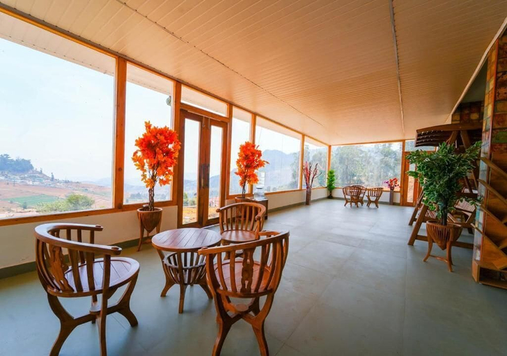 Dining, Silent Retreat Ooty by VOYE HOMES, The Nilgiris