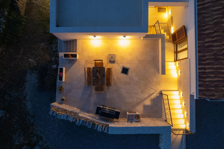Balcony 3, Kresevo Family Villa With Heated Pool, Šestanovac