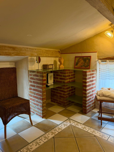 Others 5, Restaurant et Chambres d'Hotes La Ferme de Cornadel, Gard