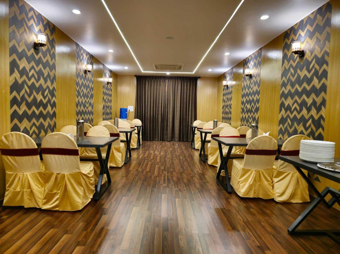 Food & Drinks, VN Alpha Suites, Bangalore