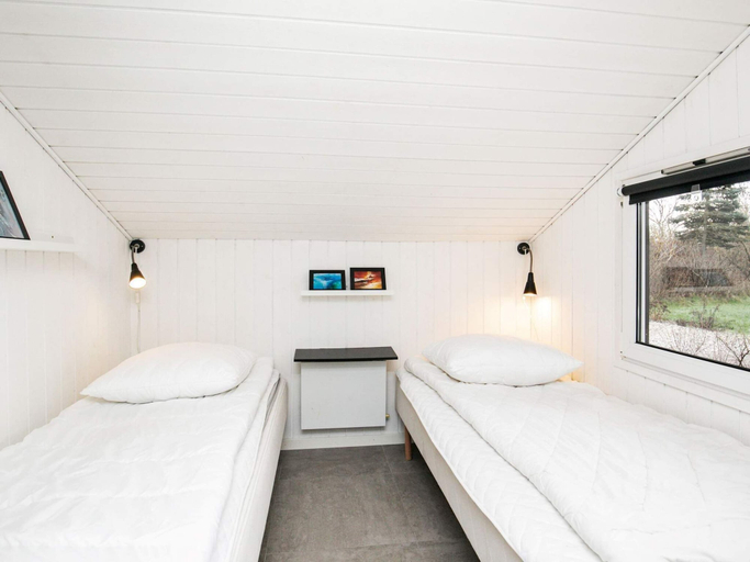 Bedroom 2, 4 Star Holiday Home in Hjorring, Hjørring