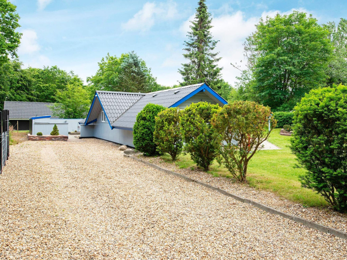 Exterior & Views, 4 Star Holiday Home in Ansager, Varde