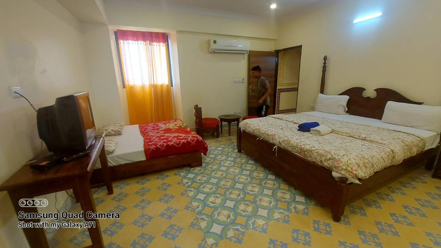 Bedroom 3, Rani Mahal Hotel, Jaipur
