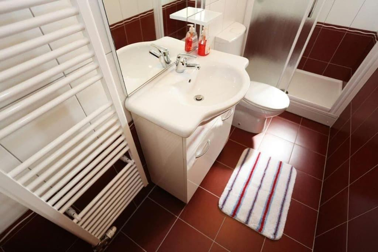 Bathroom 2, Apartmani Lili, Sukošan