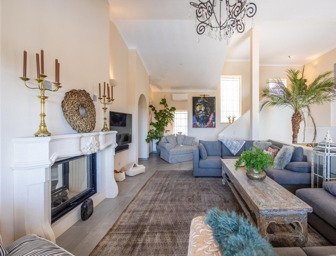Living room 3, Nice Villa in Budens With Pool, Vila do Bispo