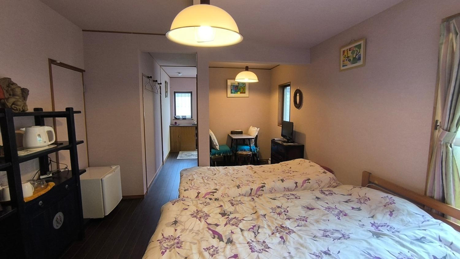 Bedroom 2, Pension Izukogen, Itō
