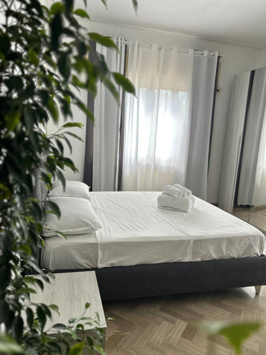 Bedroom 5, Villa Toscana, Lucca