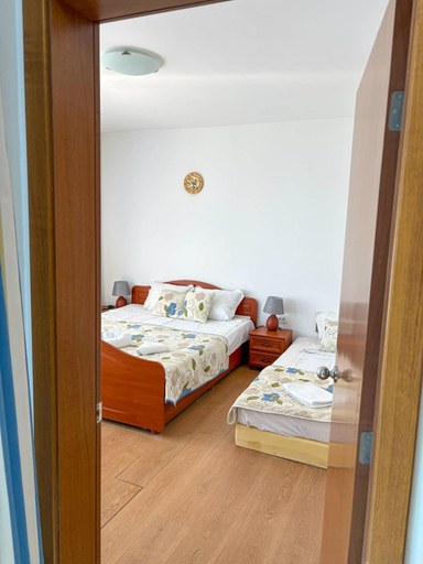 Bedroom 2, Private apartments Aparthotel Excelsior, Nesebar