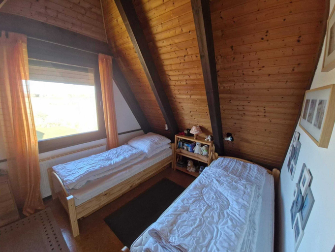 Room 2, Nurdachhaus in Burhave, Wesermarsch
