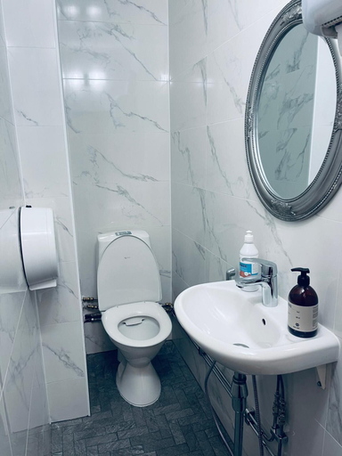 Bathroom 5, Senate Hotel, Uusimaa