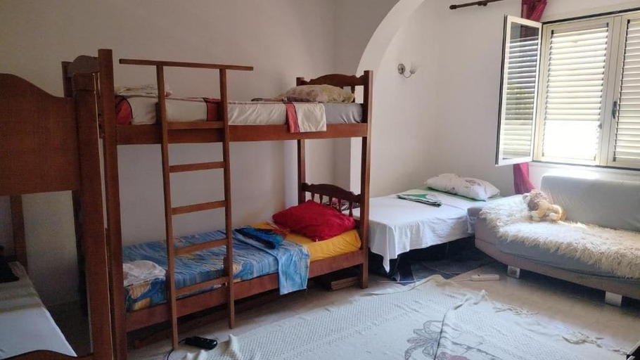 Room 4, Backpackers La Casa De Payaso, Durrësit