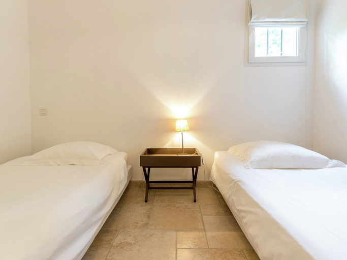 Bedroom 5, Apartment in Montauroux With Pool & Forest Views, Var