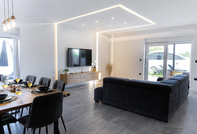 Living room 5, Tranquil Holiday Home With in Stankovci, Stankovci