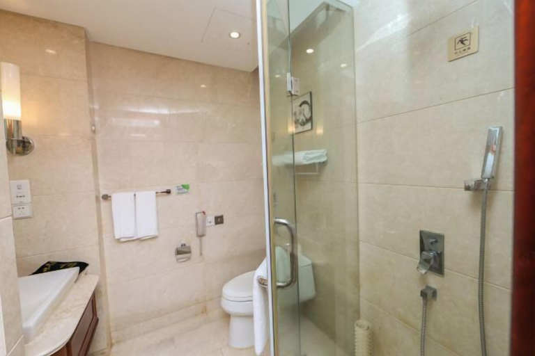 Bathroom 4, Meiyuan Hotel, Ningbo