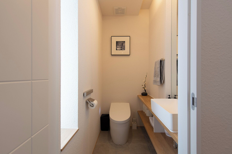 Bathroom 3, Shakuzen, Niseko