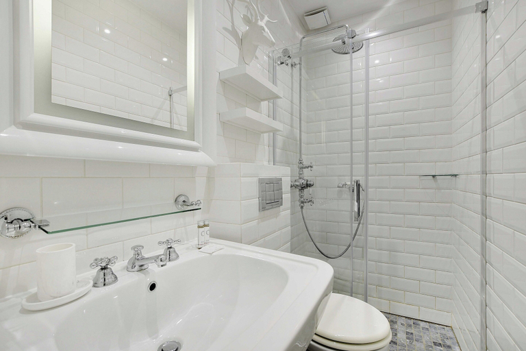 Bathroom 4, Charming Studio 2P - Musee D'orsay / Louvre, Paris