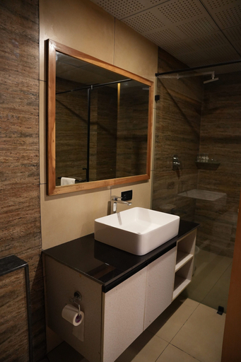 Bathroom 4, Atmosfera, Bangalore