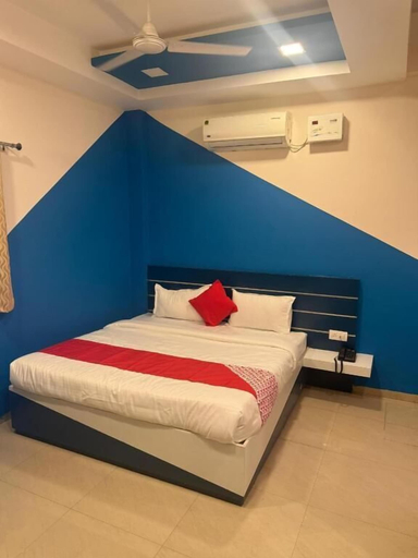 Room 2, Hotel SR, Indore