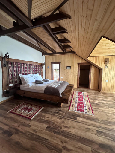 Bedroom 2, Domeniul Mortasifu, Vernesti
