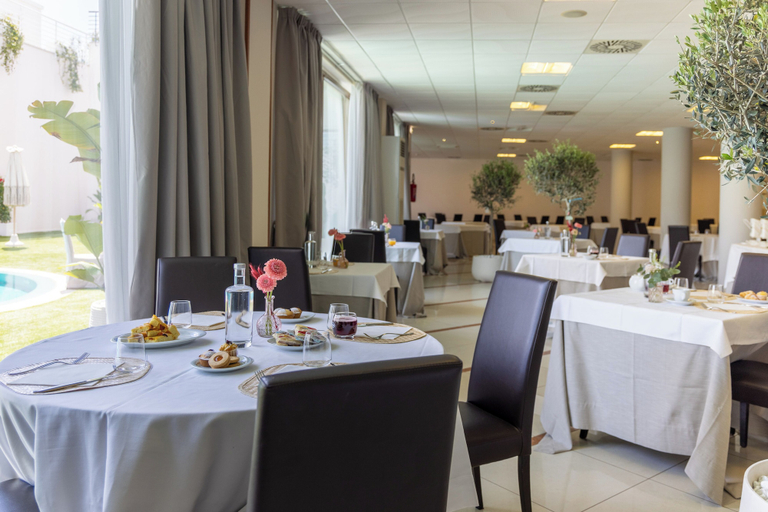 Restaurant 4, ARBORIS BELLI HOTEL, Bari