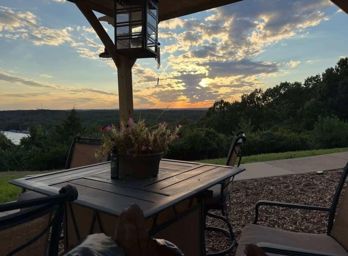 Primary image, Sunset Ridge Private Patio, Camden