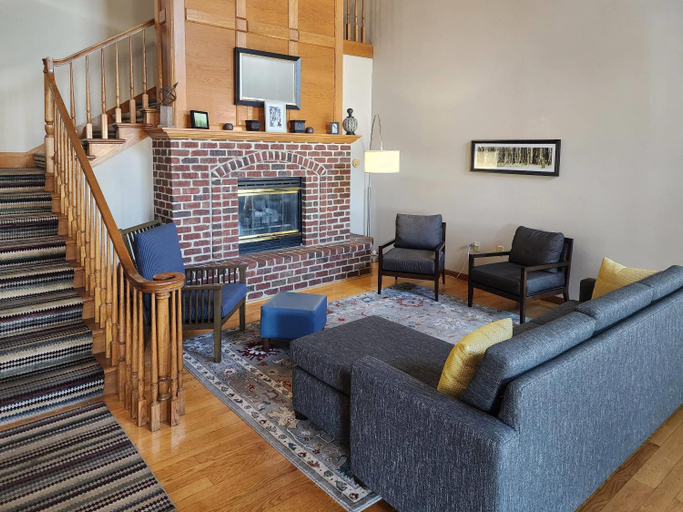Public Area, Country Inn & Suites by Radisson, Green Bay, WI, Brown