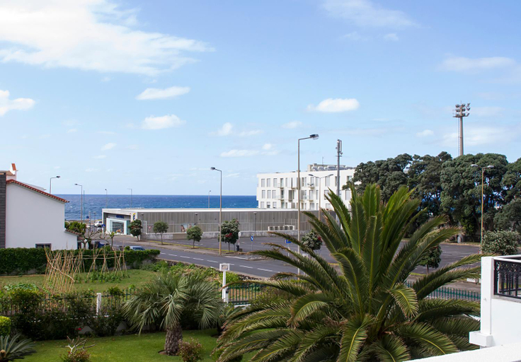 View, Mountain and Sea, Ribeira Grande