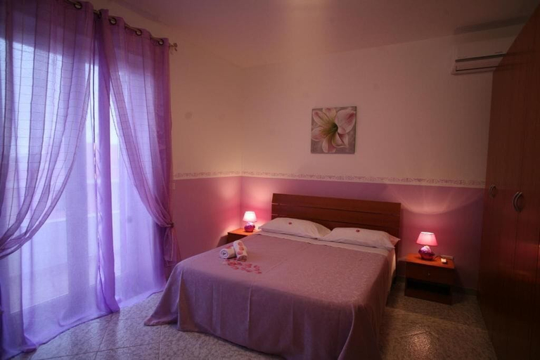 Bedroom 4, A Casa di Giordy B&B, Lecce