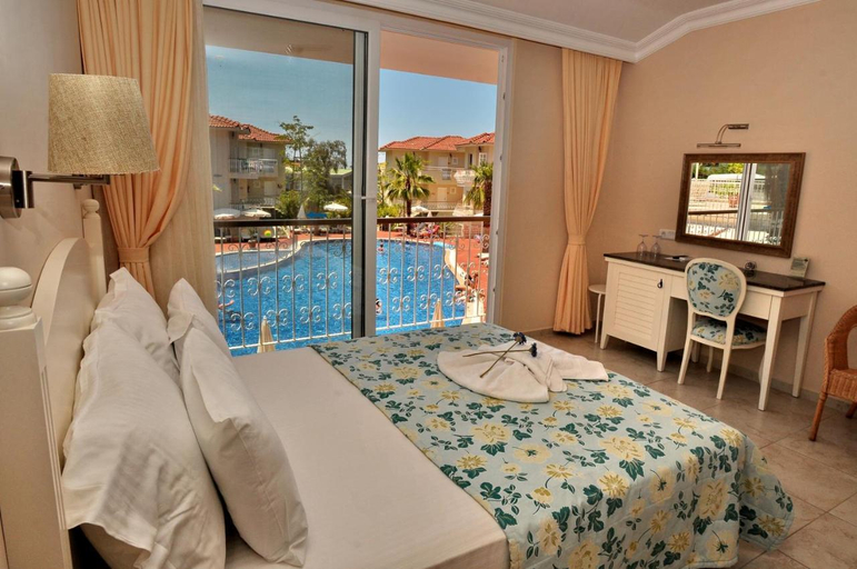 Bedroom 2, The Blue Lagoon Deluxe Hotel, Fethiye