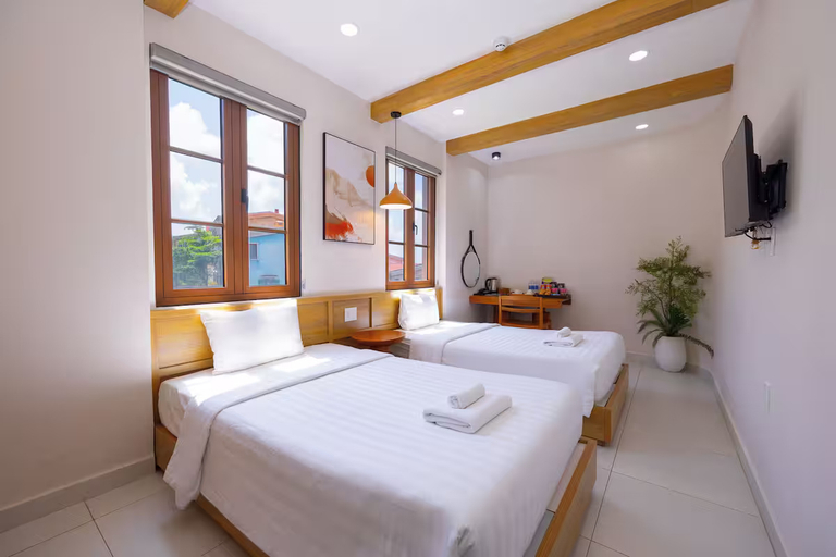 Lotus Home Cafe Room Type - Twin Room with City View Lotus Home Cafe Room Type - Twin Room with City View