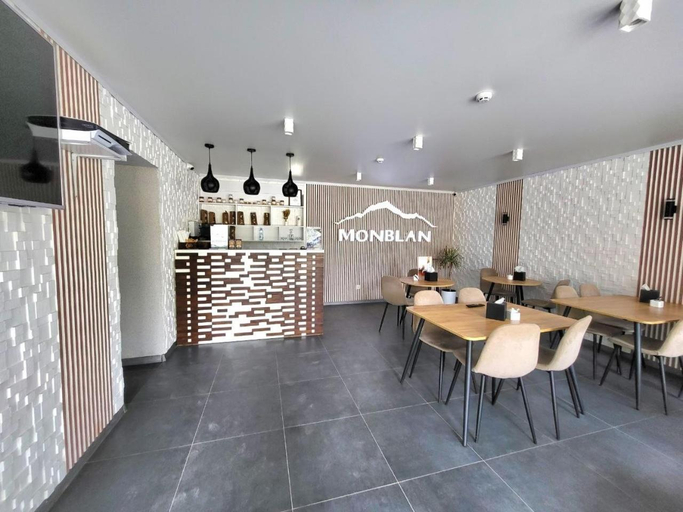 Food & Drinks, Отель MONBLAN, Rakhivs'kyi